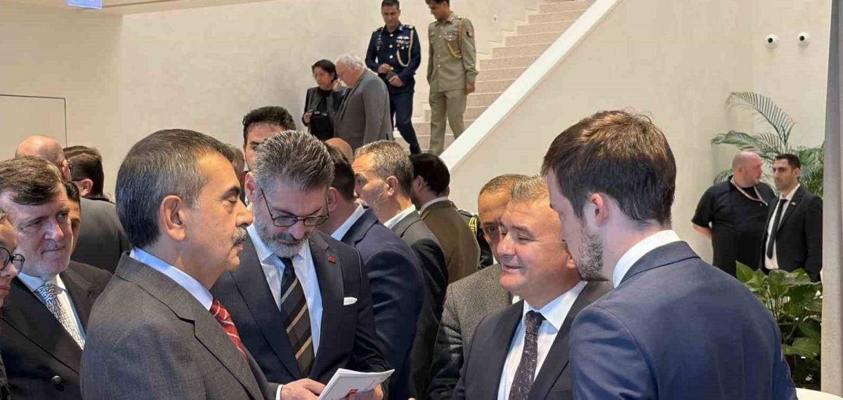 Tekin: Türkiye ile Macaristan ilişkileri stratejik ortaklığa yükseldi ve eğitim iş birliği güçleniyor