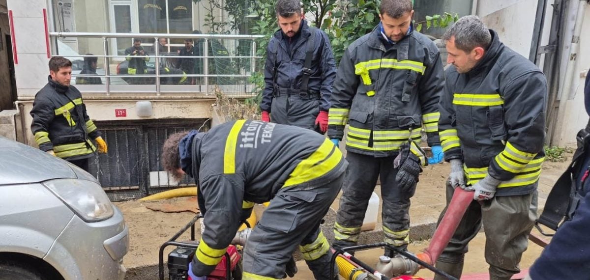 Tekirdağ ekipleri İstanbul’daki sel bölgesine personel ve araç gönderdi