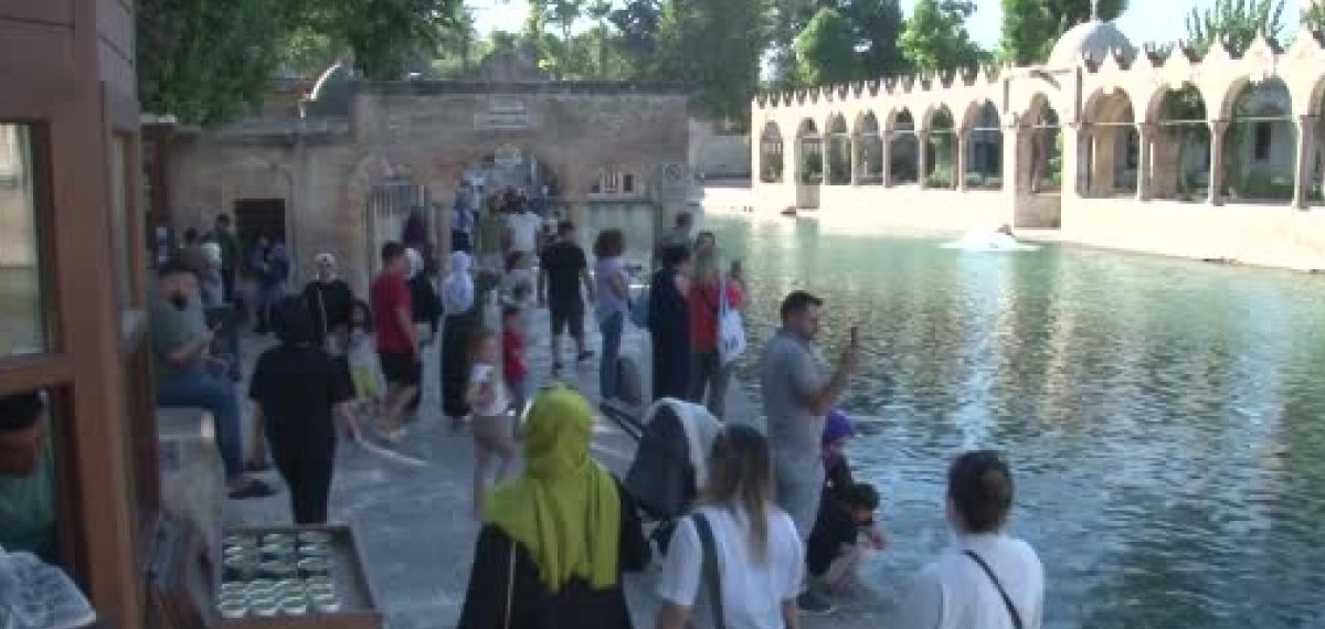 TEKNOFEST Güneydoğu Şanlıurfa’da esnafın yüzünü güldürdü