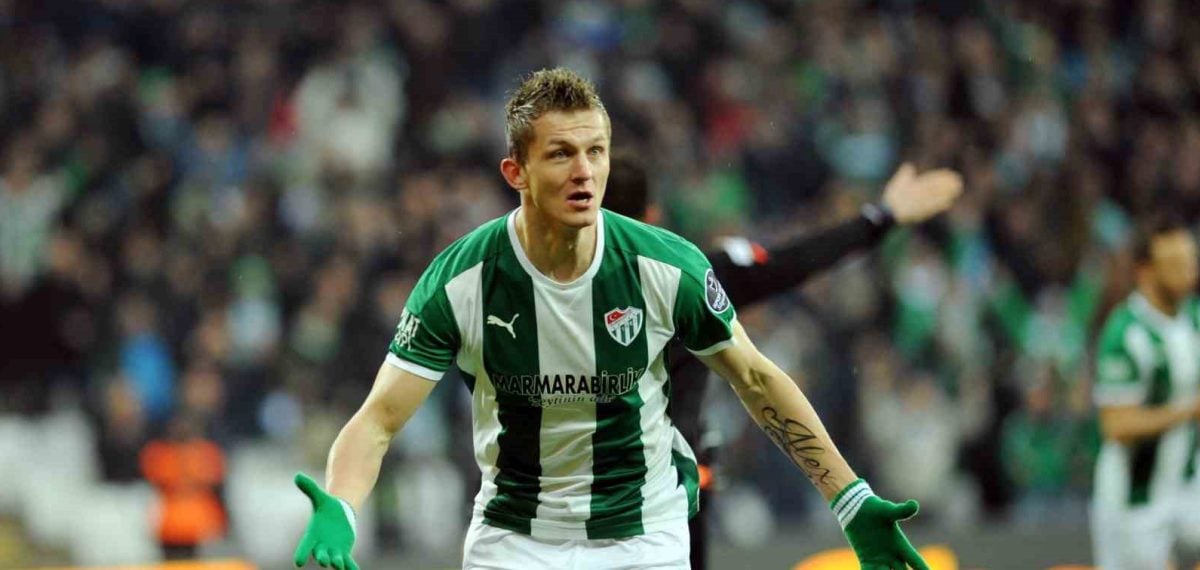 Tomas Necid Fenerbahçe–Slavia Prag maçında Muriqi ve Greenwood’u işaret etti