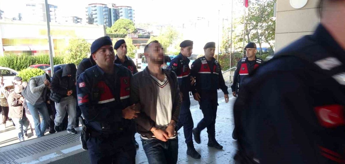 Trabzon merkezli 6 ilde yasa dışı bahis ve dolandırıcılık operasyonu