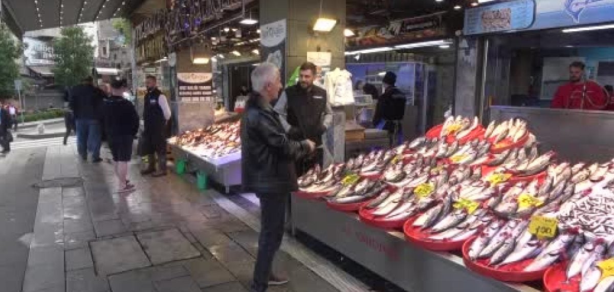 Trabzon’da palamut büyüdü ve tezgahlarda fiyatlar yükseldi