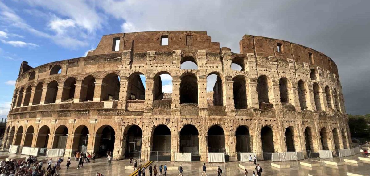 Troya eserleri Roma Kolezyumu’nda ziyaretçilere Anadolu ile köprü kurdu