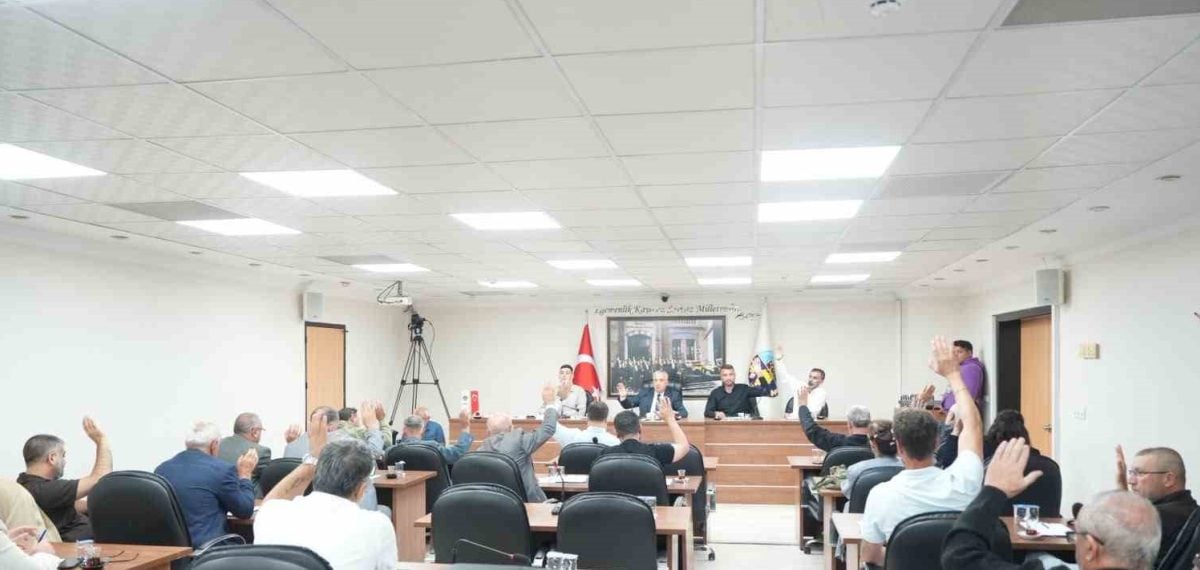 Turgutlu Meclisi Ekim toplantısında kamyon garajı devri kararı