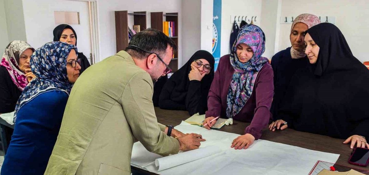 Turhal’da kadınlar moda tasarımı kursuyla kendi işini kurmayı hedefliyor