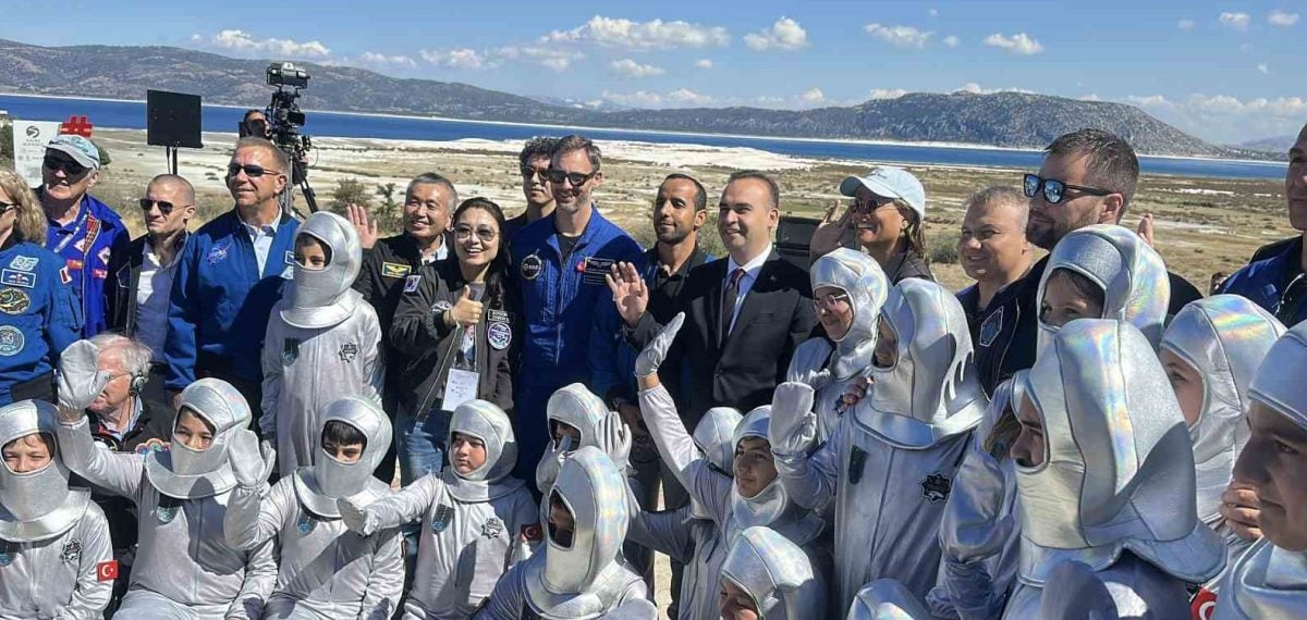 Türkiye 2027’de Ay yörüngesinde bilimsel araştırma yapmayı hedefliyor