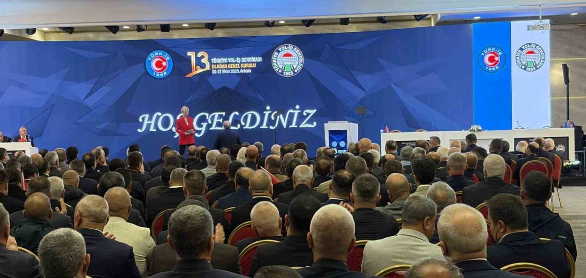 Ulaştırma Bakanı Uraloğlu Yol-İş Genel Kurulu’nda işçi haklarına vurgu yaptı