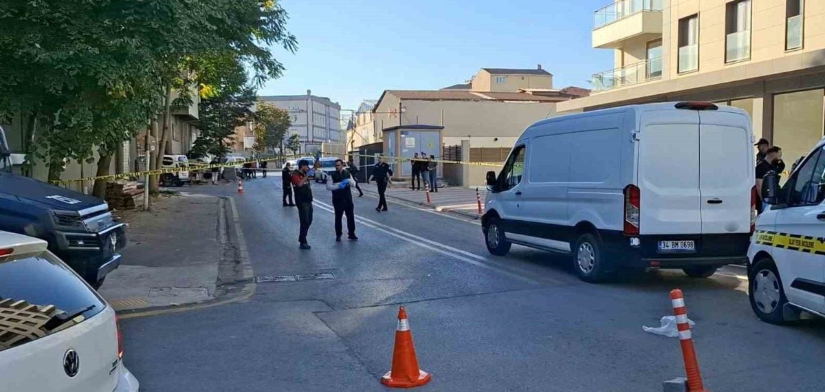 Ümraniye’de mobilya atölyesi önünde çantadan el bombası bulundu