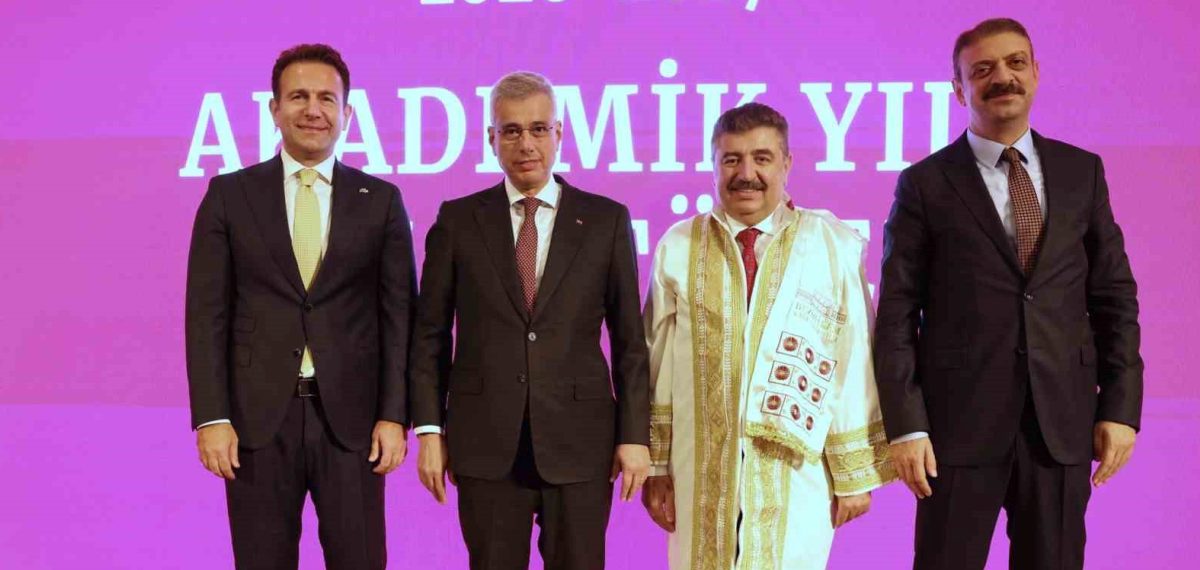 Üniversitelerden sağlıkta bilim ve teknoloji üretme çağrısı yapıldı