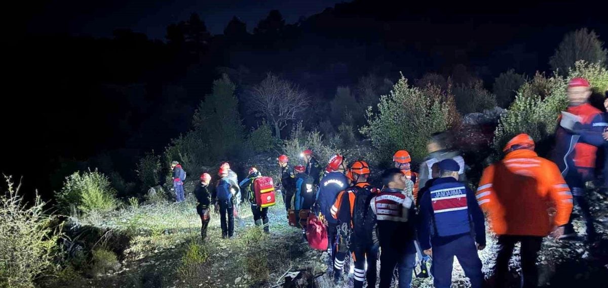 Yazılı Kanyon’da mahsur kalan ekipte bir kişi hayatını kaybetti, kurtarma sürüyor