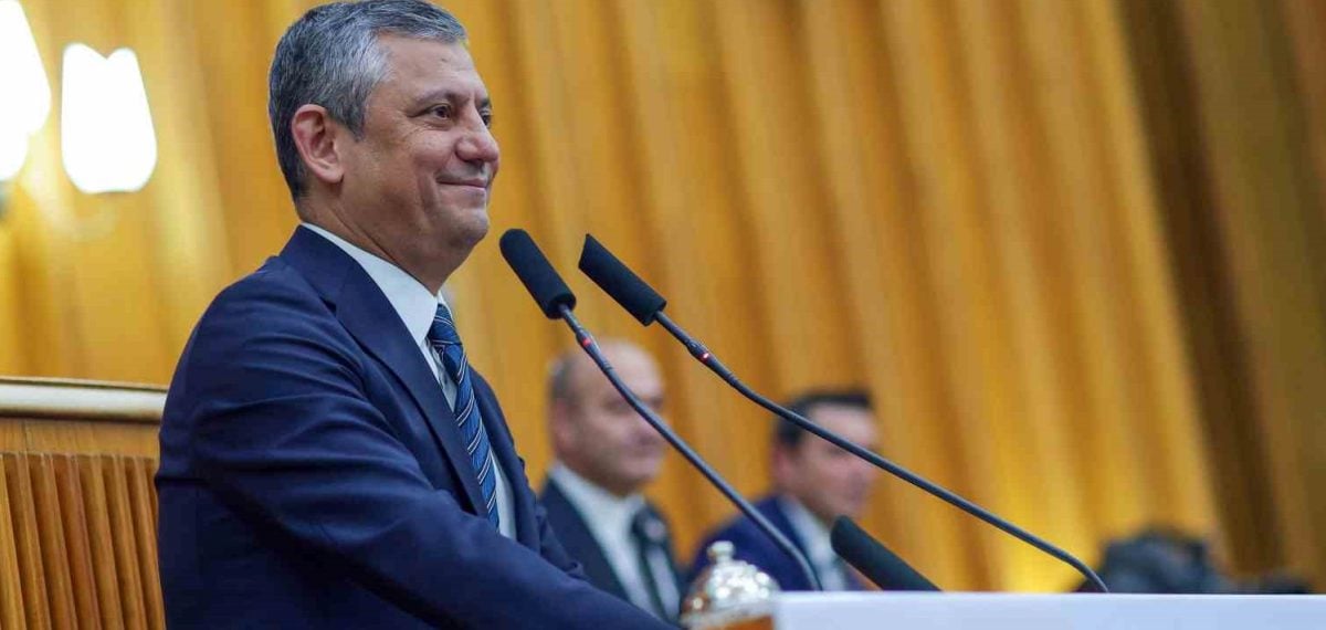 YENİ Parti lideri Özgür Özel üyelik artışını ve saha çalışmalarını açıkladı