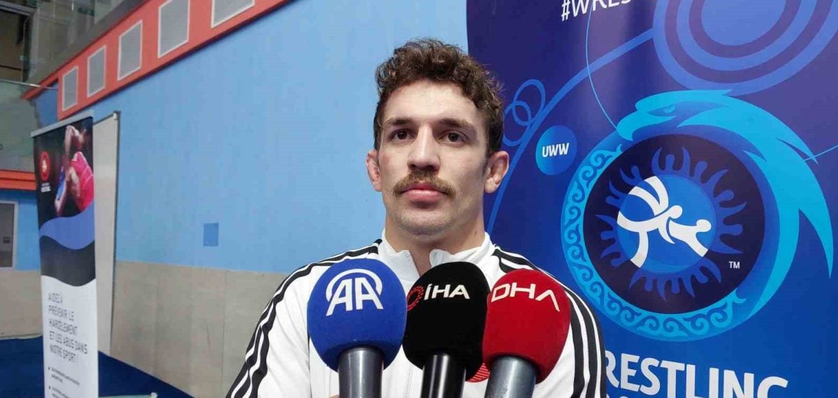 Yüksel Sarıçiçek Dünya Şampiyonası finaline çıktı, altın hedefi