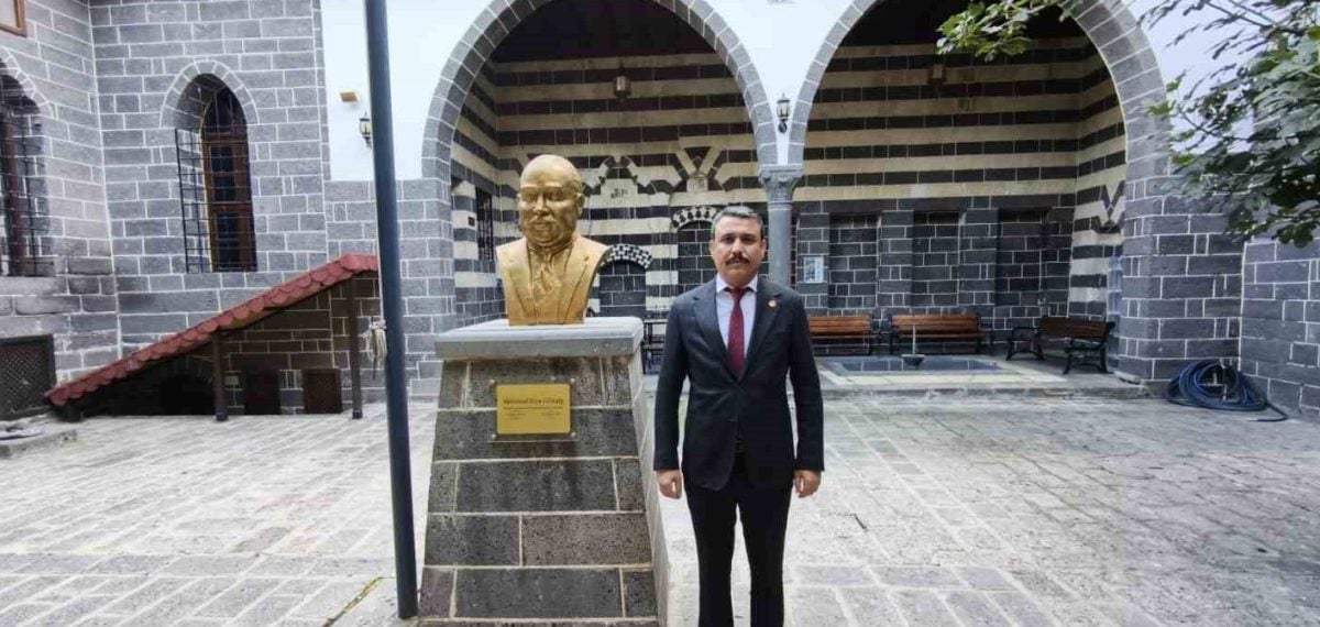 Ziya Gökalp vefat yıl dönümünde Diyarbakır’da anıldı